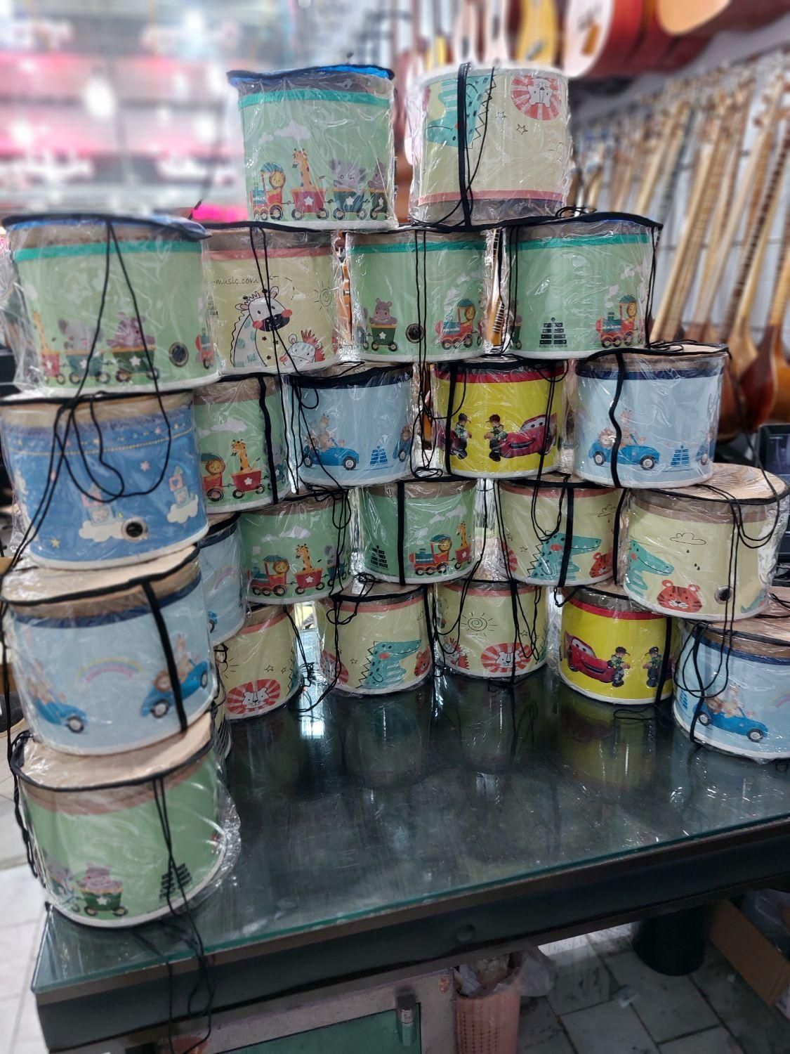 تبلک فروزنده|درام و پرکاشن|قم, نیروگاه|دیوار