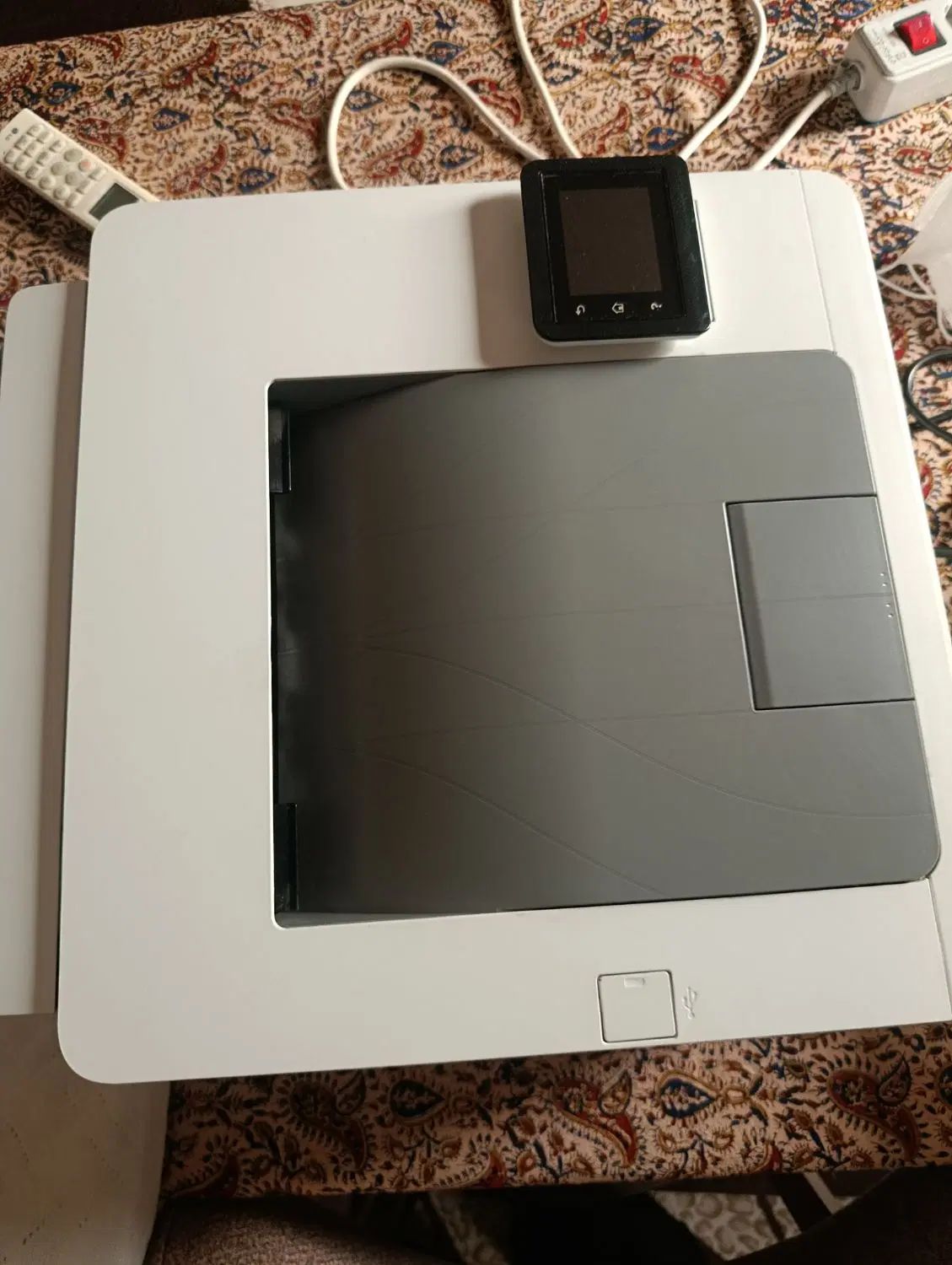 پرینتر رنگیhp فقط دوماه کار شده|پرینتر، اسکنر، کپی، فکس|رشت, پیرکلاچای|دیوار