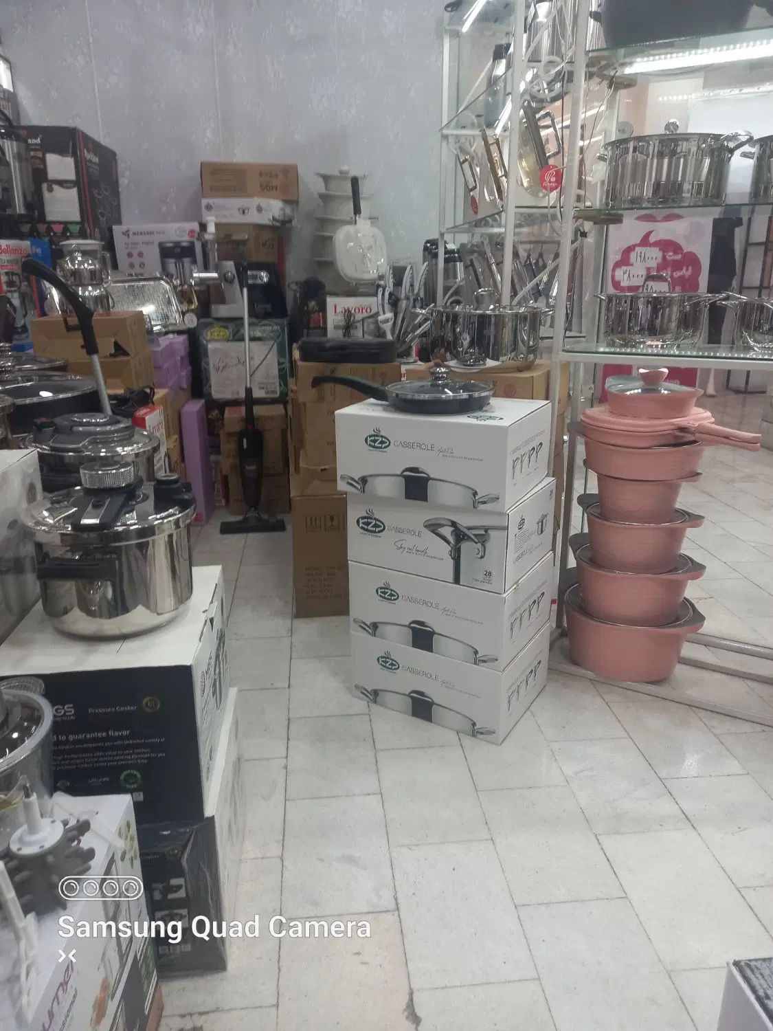 به علت جابجایی کلیه اجناس لوازم خانگی قیمت فاکتور|سایر لوازم برقی|شهرکرد, |دیوار