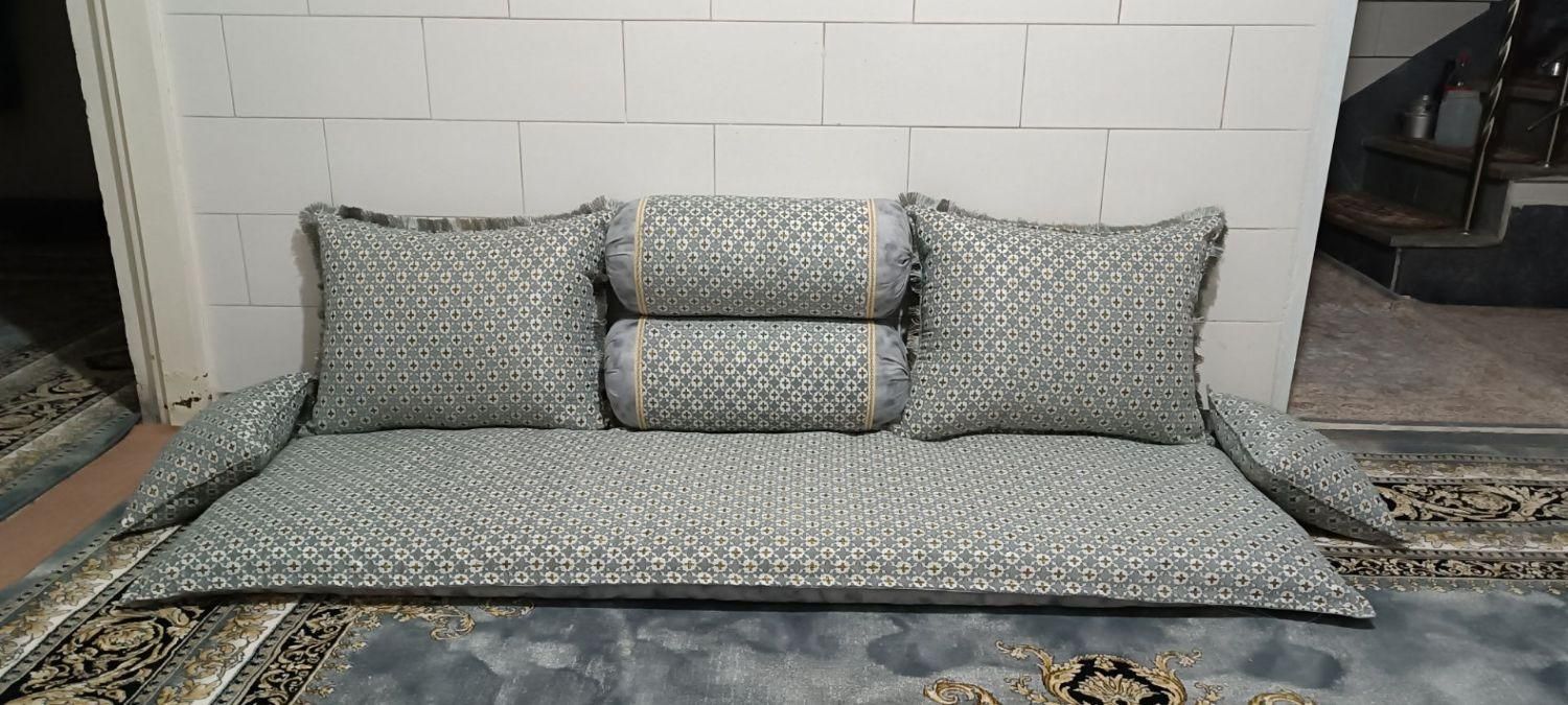 سرویس تخت سنتی بوشهری|رختخواب، بالش، پتو|اراک, |دیوار