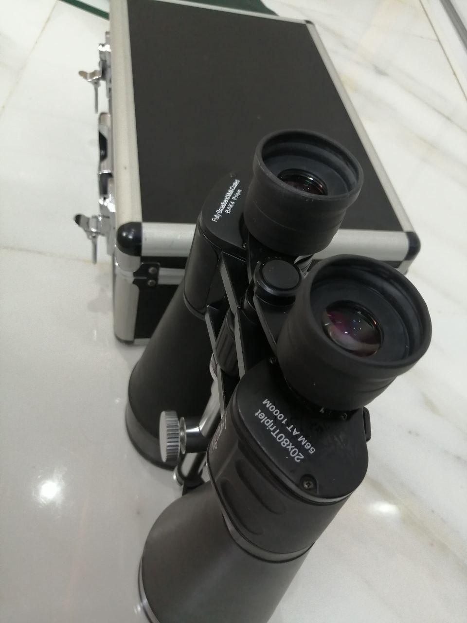 دوربین دو چشمی به همراه سه پایه|کوهنوردی و کمپینگ|شاهینشهر, شهرک میلاد|دیوار