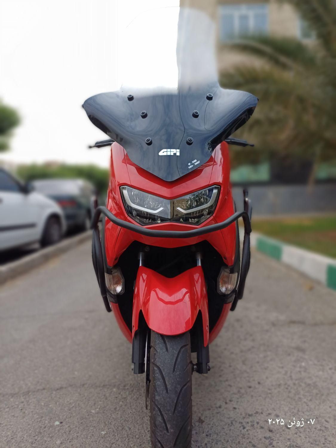 nmax 1402|موتورسیکلت|تهران, محمودیه|دیوار