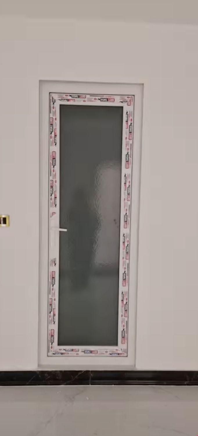 نصب و‌اجرای انواع درب وپنجره های UPVC و کرکره برقی|خدمات پیشه و مهارت|شاهین دژ, |دیوار