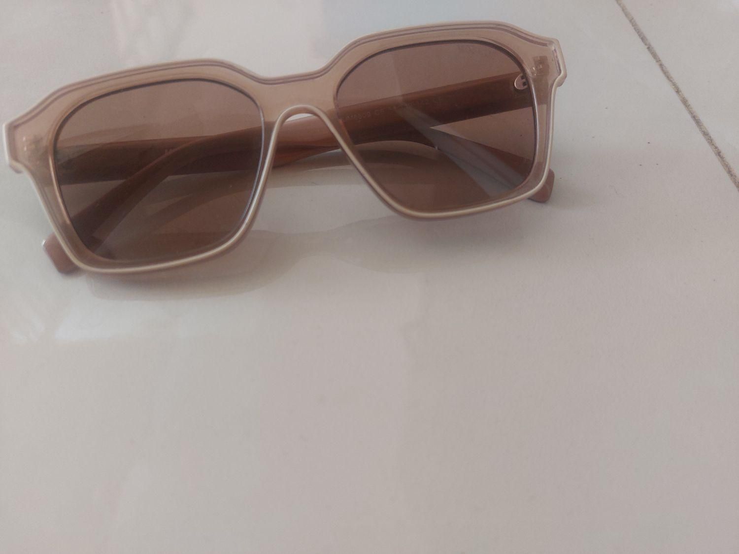 عینک آفتابی u400moscot|زیورآلات و اکسسوری|قم, هفت تیر|دیوار