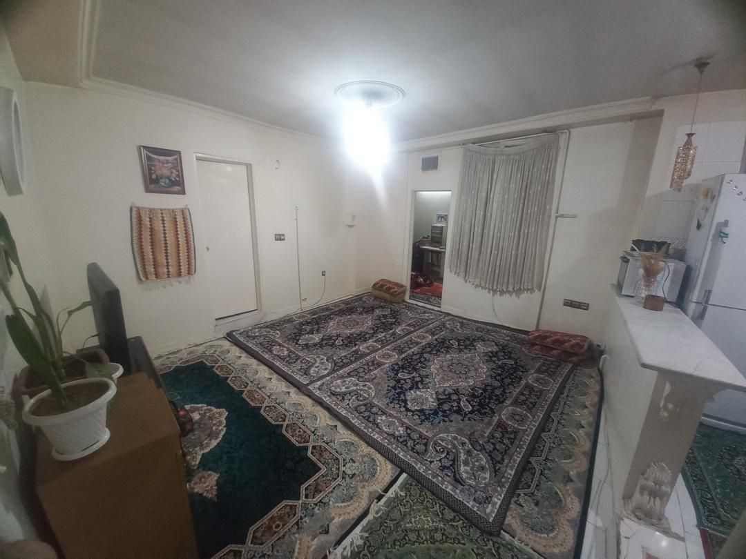 آپارتمان ۴۷ متری طبقه۴ یک خوابه دارای انباری مناسب|اجارهٔ آپارتمان|تهران, یافت‌آباد|دیوار