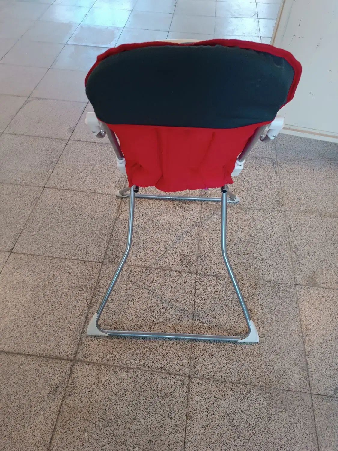 صندلی غذای کودک|تخت و صندلی بچه|کرمانشاه, |دیوار