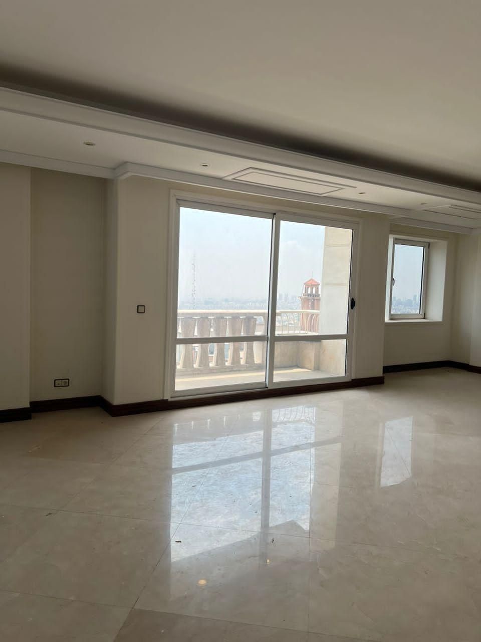 355متر 4خواب مستر/اکازیون واقعی/3پارکینگ|فروش آپارتمان|تهران, کاشانک|دیوار