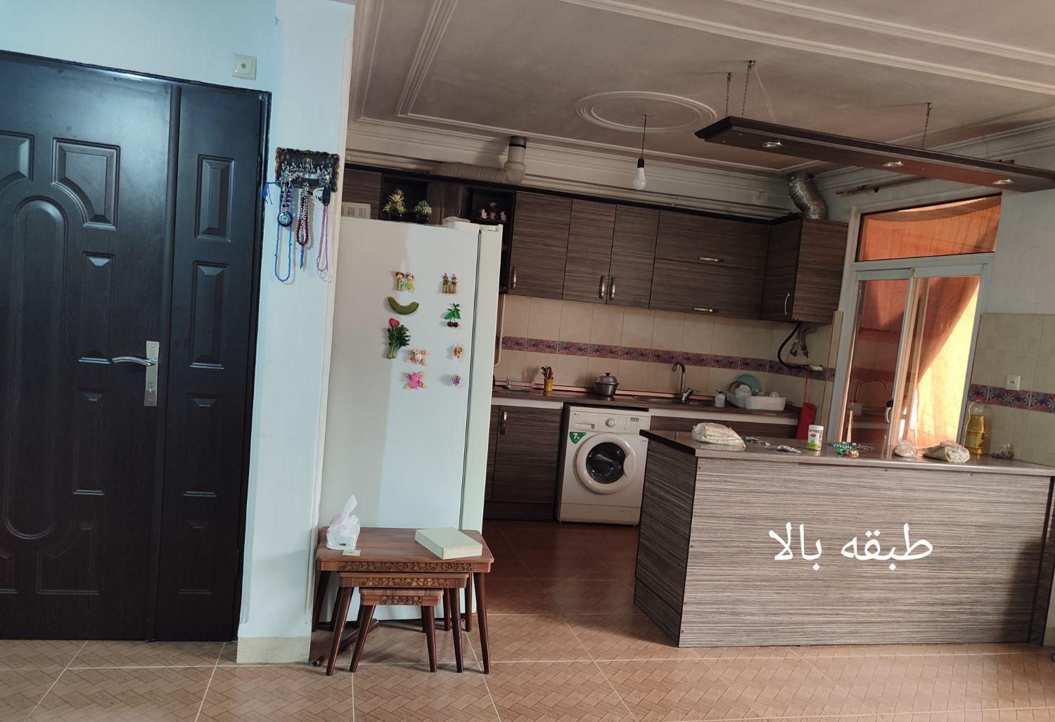 فروش خانه دو واحد ۱۸۰ متری|فروش خانه و ویلا|رشت, شهرک صبا|دیوار