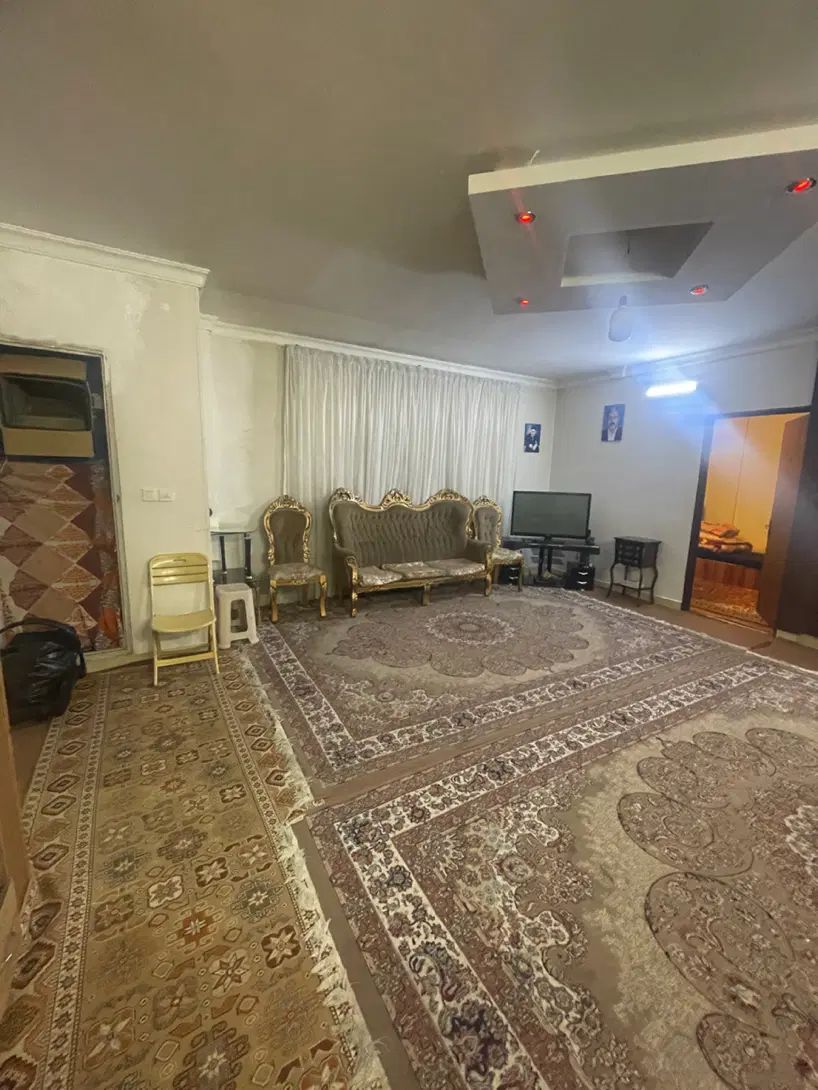 ۸۰متر*خوش نقشه*نورگیر*پارکینگ اختصاصی*دلاوران|فروش آپارتمان|مشهد, سرافرازان|دیوار