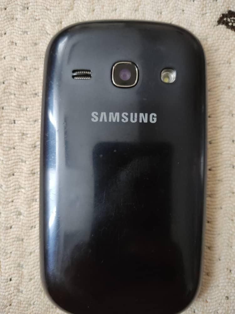 سامسونگ Galaxy Fame s6812 با حافظهٔ ۴ گیگابایت|موبایل|کرج, شاهین‌ویلا|دیوار