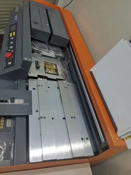 دستگاه صحافی چسب گرم جلد کتابFRONT درحدنو|ماشین‌آلات صنعتی|قم, علی آباد سعدگان|دیوار