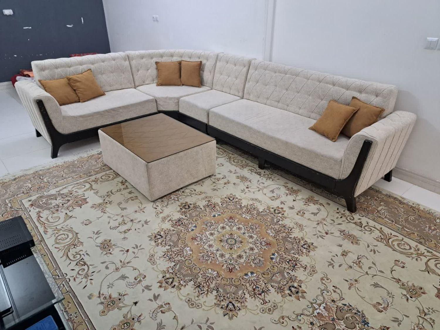 سوییت دربست مبله/مکانی روزانه/شیک وتمیز شخصی|اجارهٔ کوتاه‌مدت آپارتمان و سوئیت|قم, ارم|دیوار