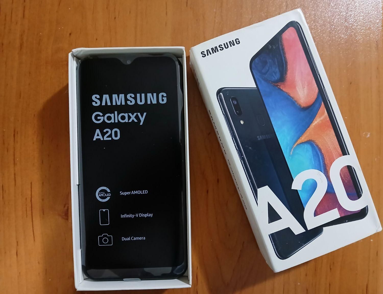 گوشی موبایل سامسونگ Galaxy A20 ساخت ویتنام درحد|موبایل|تهران, آشتیانی|دیوار