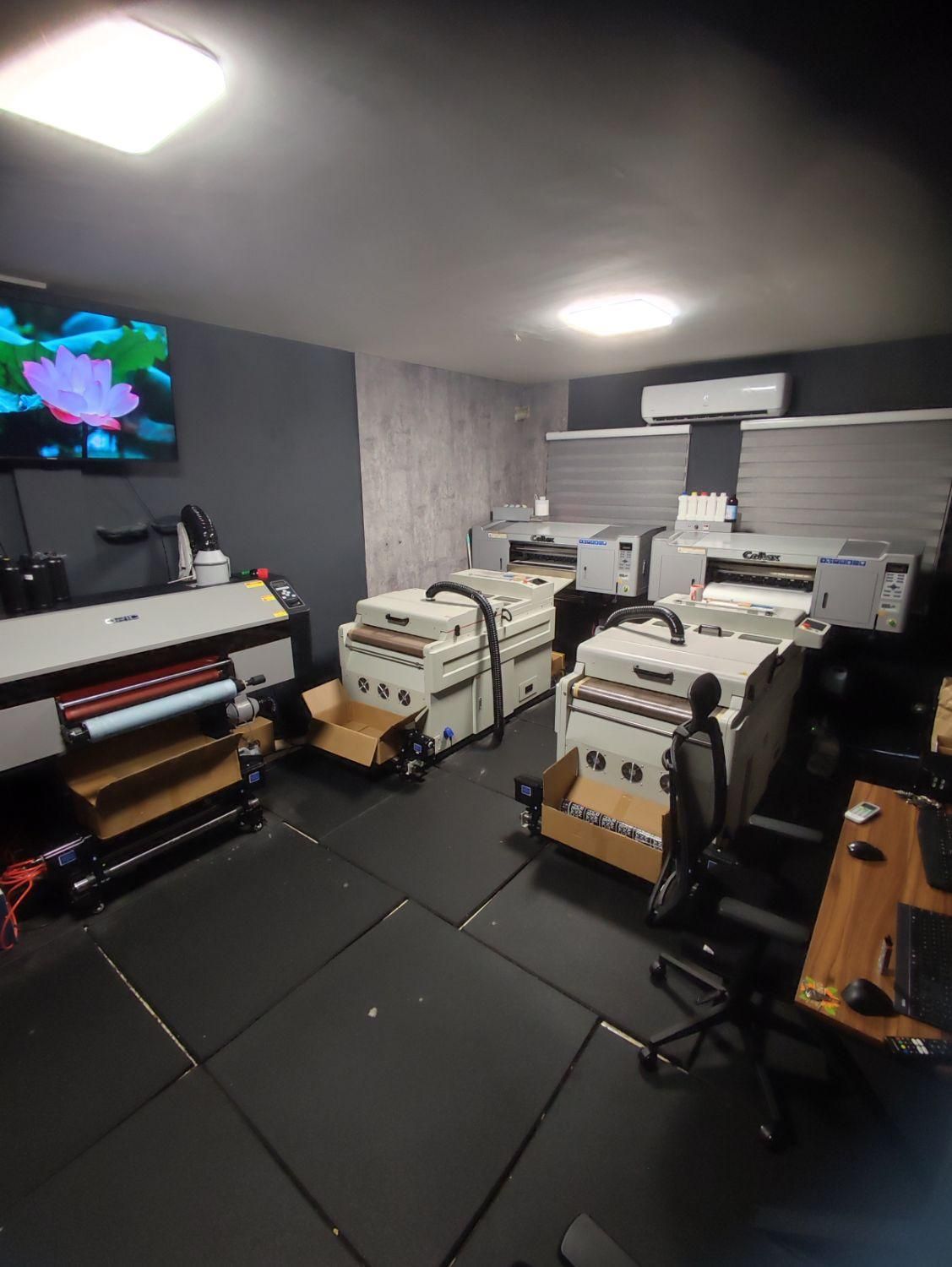 چاپ دی تی اف UV \ DTF یو وی|خدمات پیشه و مهارت|تهران, فلسطین (میدان انقلاب)|دیوار