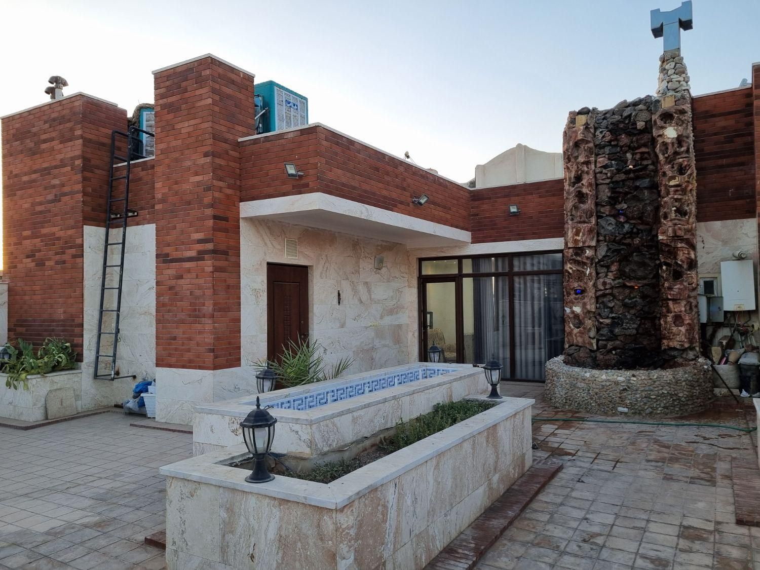 اجاره روزانه سوئیت دنج با روف‌گاردن اختصاصی صفائیه|اجارهٔ کوتاه‌مدت آپارتمان و سوئیت|یزد, |دیوار