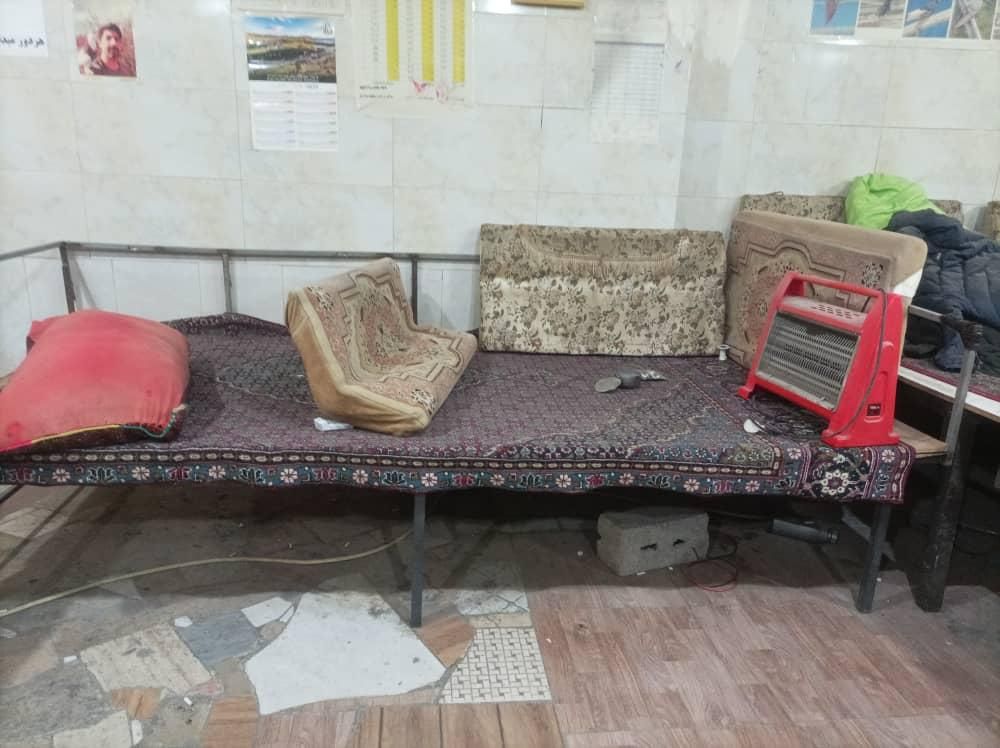 میزقهوه خانه|میز و صندلی غذاخوری|مهاباد (آذربایجان غربی), |دیوار