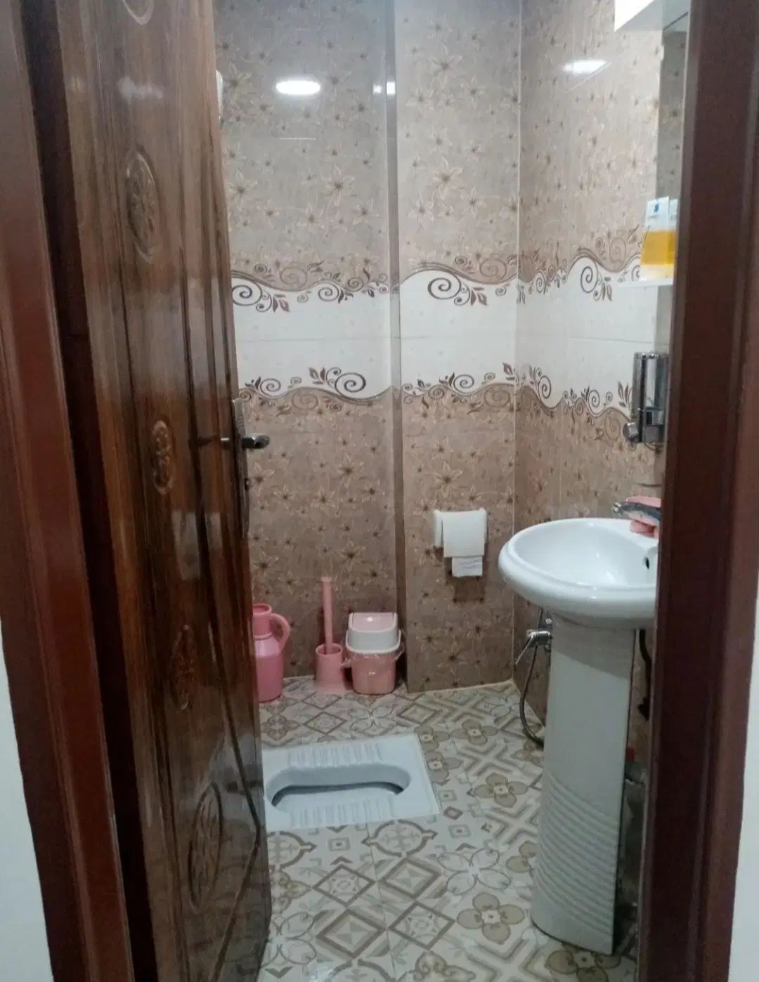 آپارتمان ۹۰متری دوخواب  /توشیبا /باهنر/کوچه امید|فروش آپارتمان|رشت, باهنر|دیوار