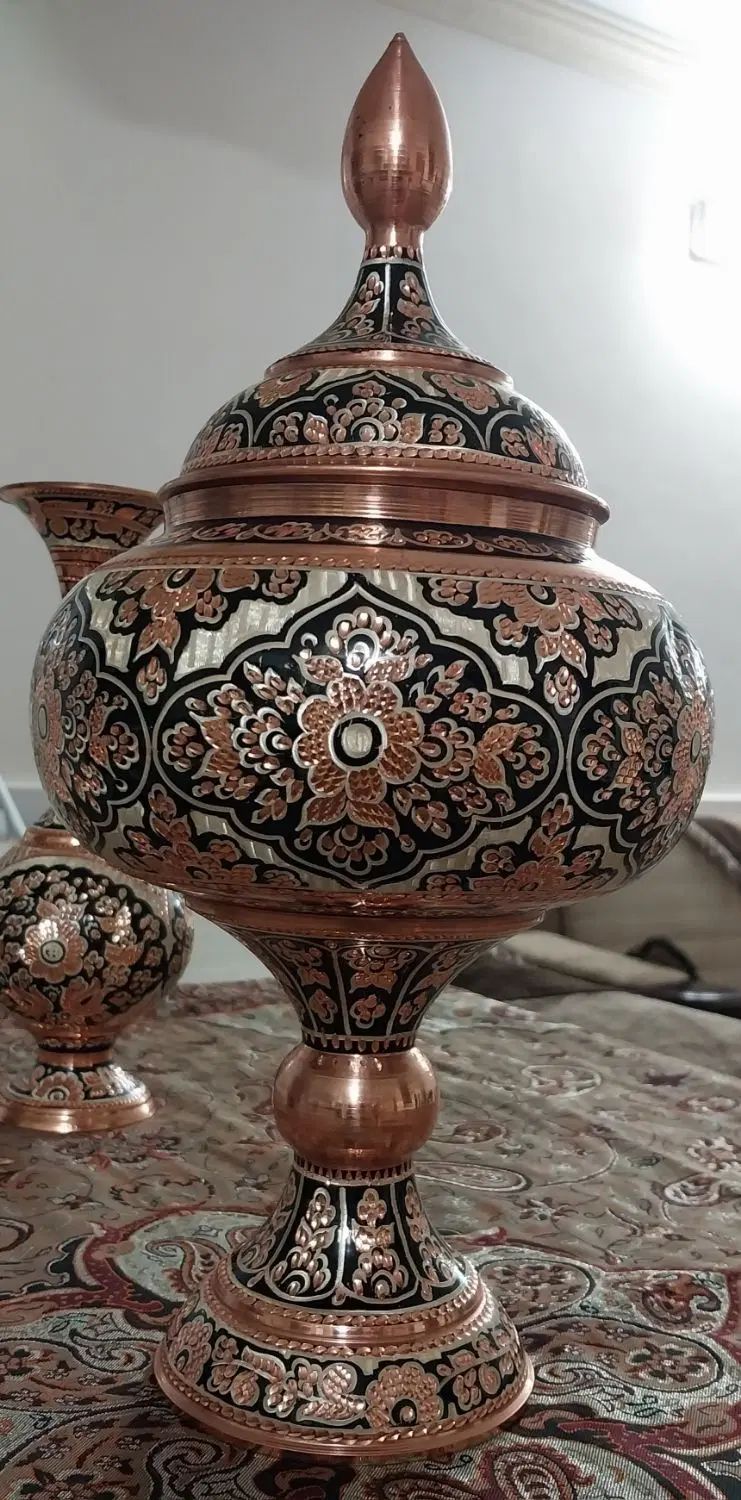 گلدان و شکلات خوری الماس تراش|صنایع دستی و سایر لوازم تزئینی|اصفهان, رحیم‌آباد|دیوار