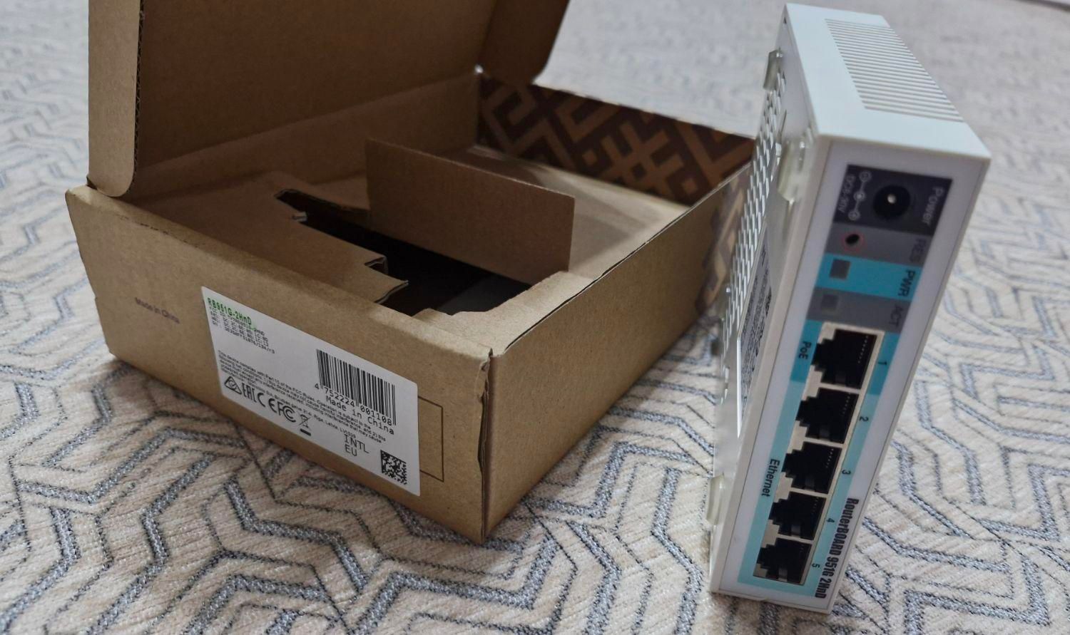 مودم روتر میکروتیک RB951G-2HnD|مودم و تجهیزات شبکه|ری, فیروزآبادی|دیوار