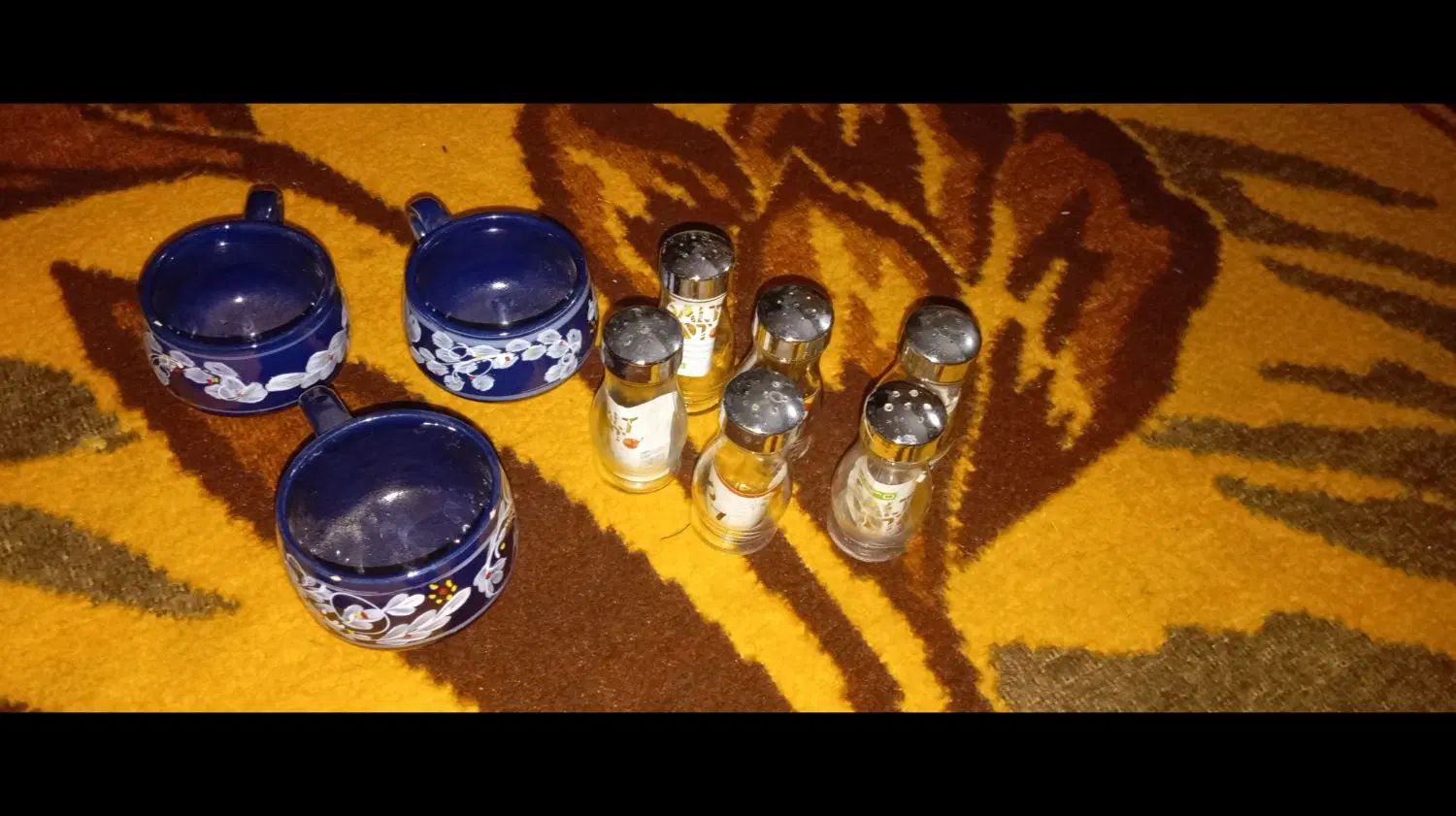 ۳تا فنجون سفالی ۱۵۰ نمکدان ۱۳۰نو وکاسه دونه ای ۵۰|ظروف سرو و پذیرایی|مشهد, طبرسی شمالی|دیوار