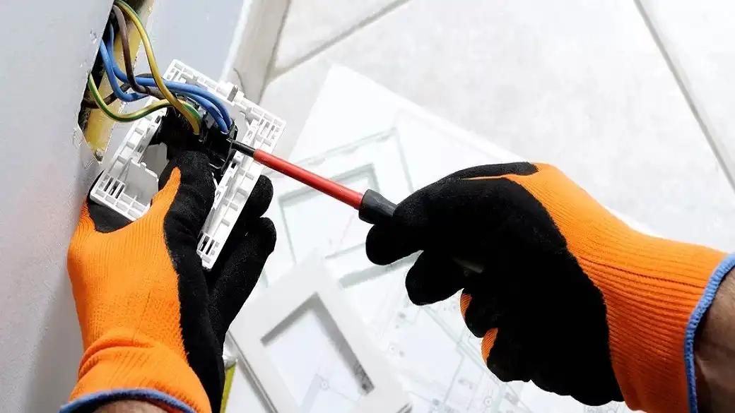 برقکار ساختمان و صنعتی|خدمات پیشه و مهارت|مشهد, یاس|دیوار