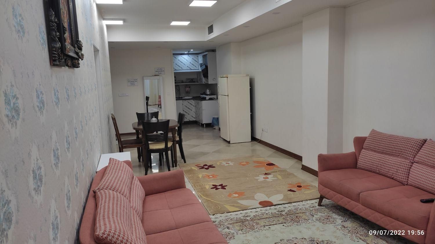 اجاره سویت آپارتمان مبله سه خوابه پارکینگ دار|اجارهٔ کوتاه‌مدت آپارتمان و سوئیت|تهران, فلسطین (میدان انقلاب)|دیوار