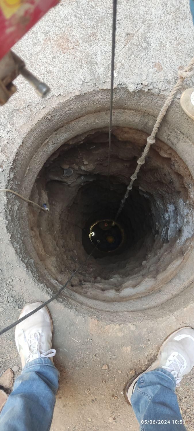 حفاری چاه یا چاه کن|خدمات پیشه و مهارت|ابهر, |دیوار