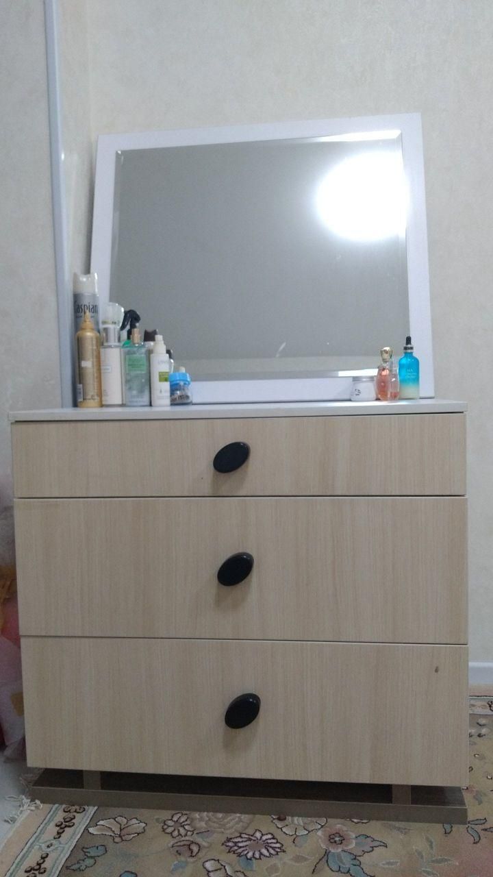 دراور ایینه|جاکفشی، کمد، دراور|شهرکرد, |دیوار