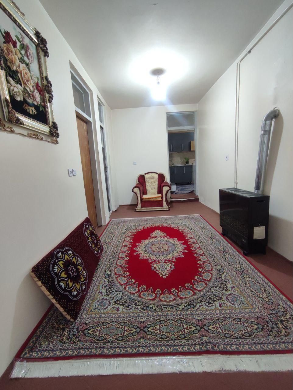 سوئیت حیاط دار.خانه اجاره ای.روزانه.حیاط دا|اجارهٔ کوتاه‌مدت آپارتمان و سوئیت|پل سفید, |دیوار