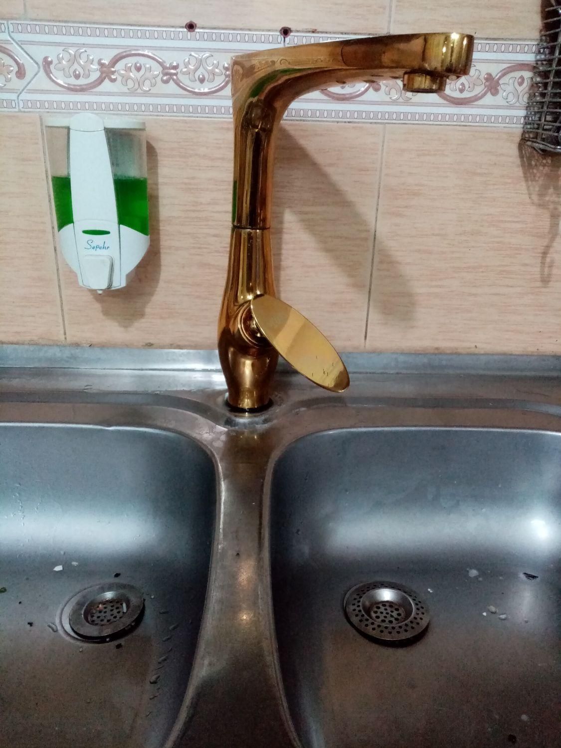 لوله کشی آب نصب تعمیر شیرآلات پمپ آبگرمکن بخاری|خدمات پیشه و مهارت|مشهد, هدایت|دیوار