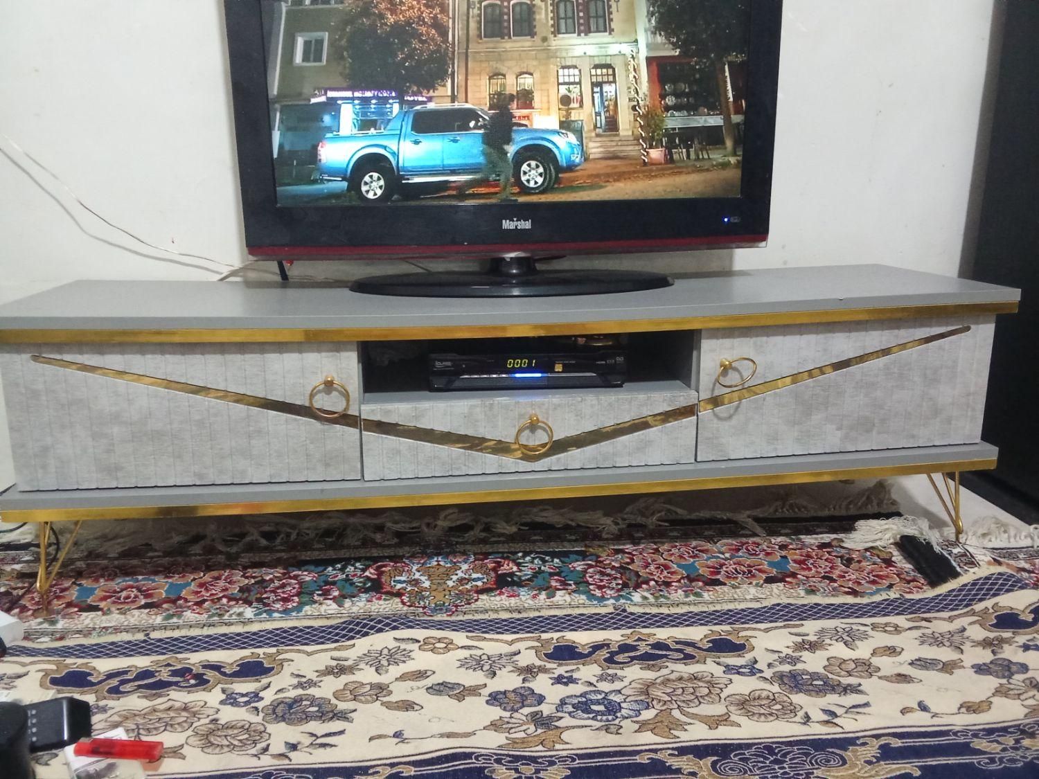 کنسول اینه میز تلویزیون میز وسط مبلی و عسلی سه تای|بوفه، ویترین، کنسول|تهران, یافت‌آباد|دیوار