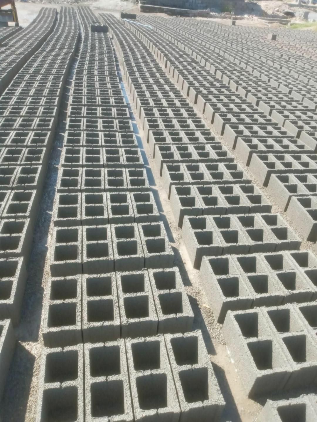 مژده مژده بلوک دیواری استاندارد با هر ابعادی|مصالح و تجهیزات ساختمان|دزفول, |دیوار