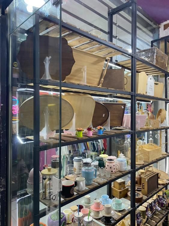 قفسه|کتابخانه، شلف، قفسه‌های دیواری|ملایر, |دیوار