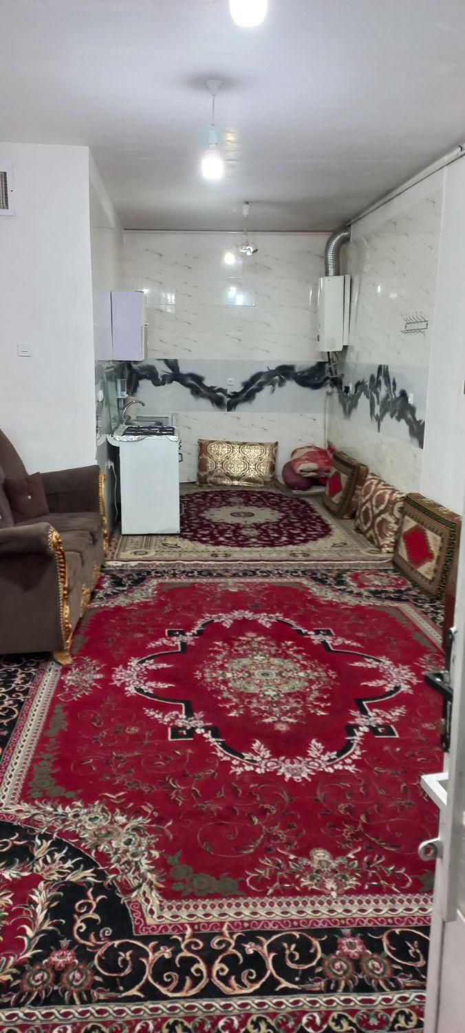 سوییت دربست وهمکف+پارکینگ بازارمبل شبانه روزی|اجارهٔ کوتاه‌مدت آپارتمان و سوئیت|ملایر, |دیوار