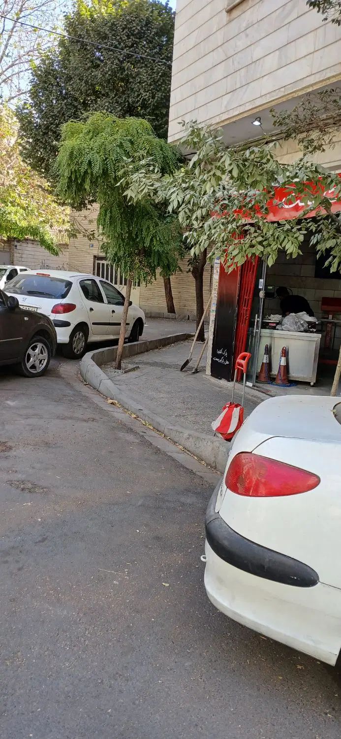 اجاره مغازه ۲۵ متری در سردارجنگل|اجارهٔ مغازه و غرفه|تهران, سردارجنگل|دیوار