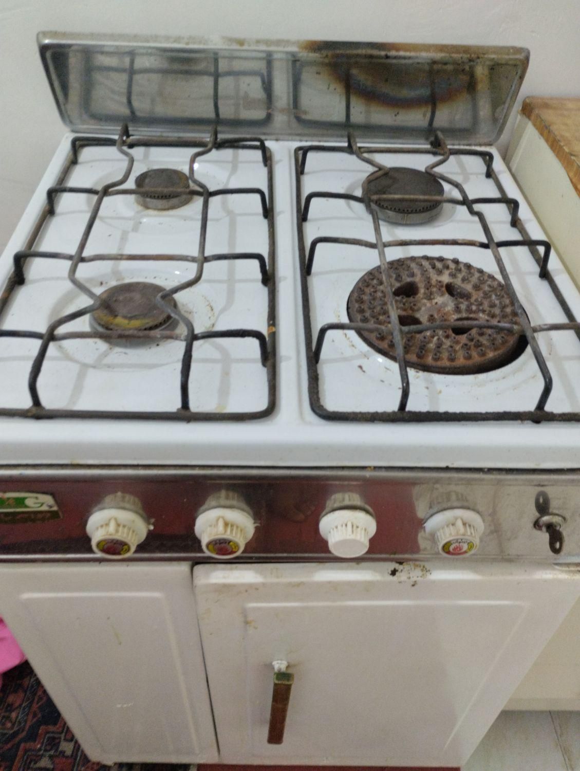 اجاق گاز چهار شعله|اجاق گاز و لوازم برقی پخت‌وپز|جوین, |دیوار