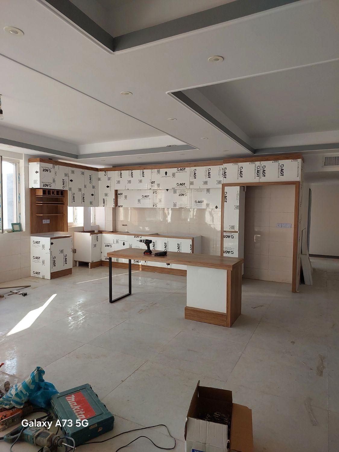 کابینت و کمددیواری|کتابخانه، شلف، قفسههای دیواری|نسیمشهر, |دیوار