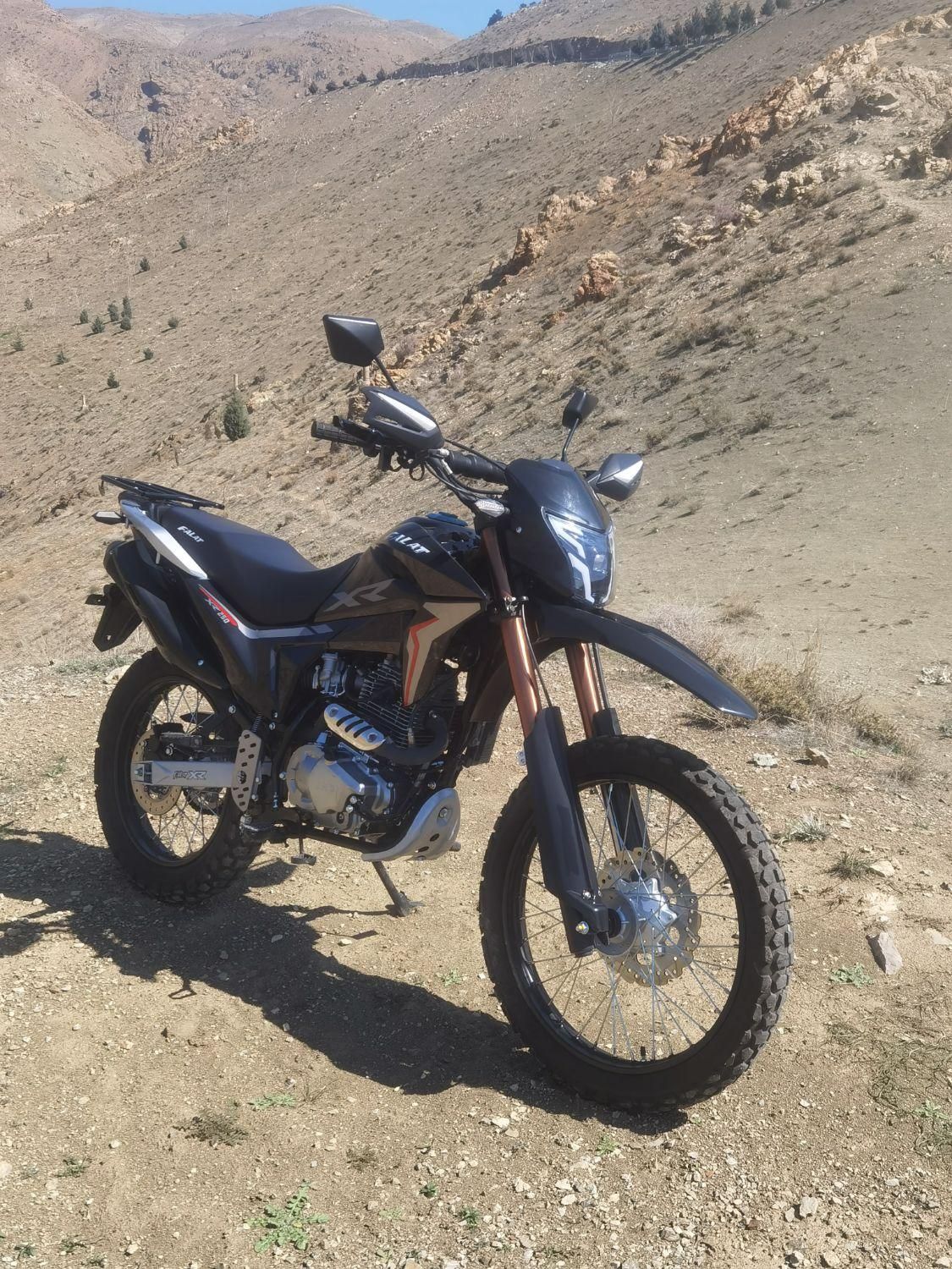 تریل فلات xr250 همتاز موتور|موتورسیکلت|تهران, سعادت‌آباد|دیوار