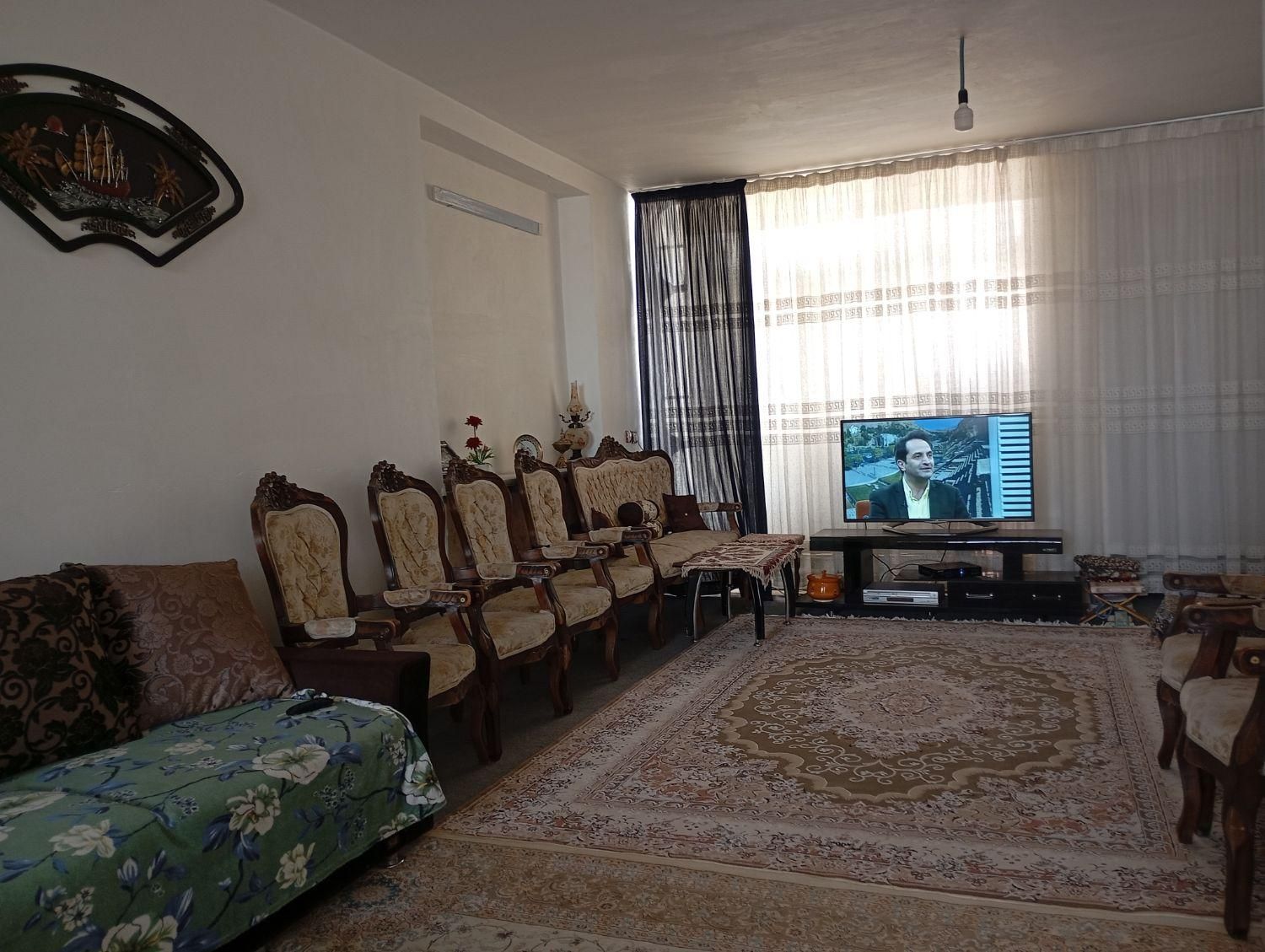 فروش خانه ویلایی ۲۱۰متری  صاحب دیوان|فروش خانه و ویلا|شیراز, دشت چنار|دیوار