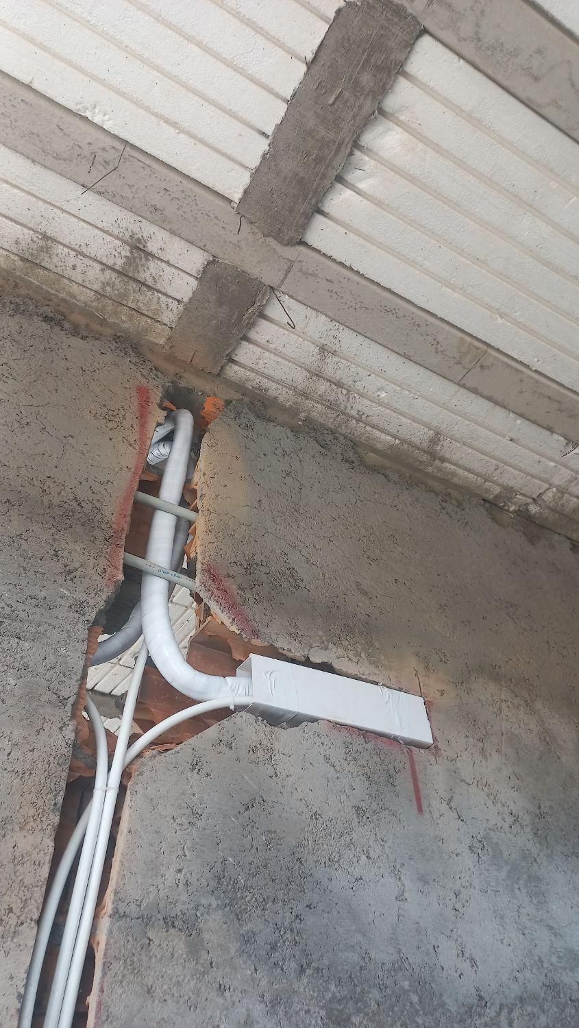 داکت اسپیلت(تروپیکال) لوله کشی مسی کانال کشی|کولر گازی و فن‌کوئل|کرمان, |دیوار