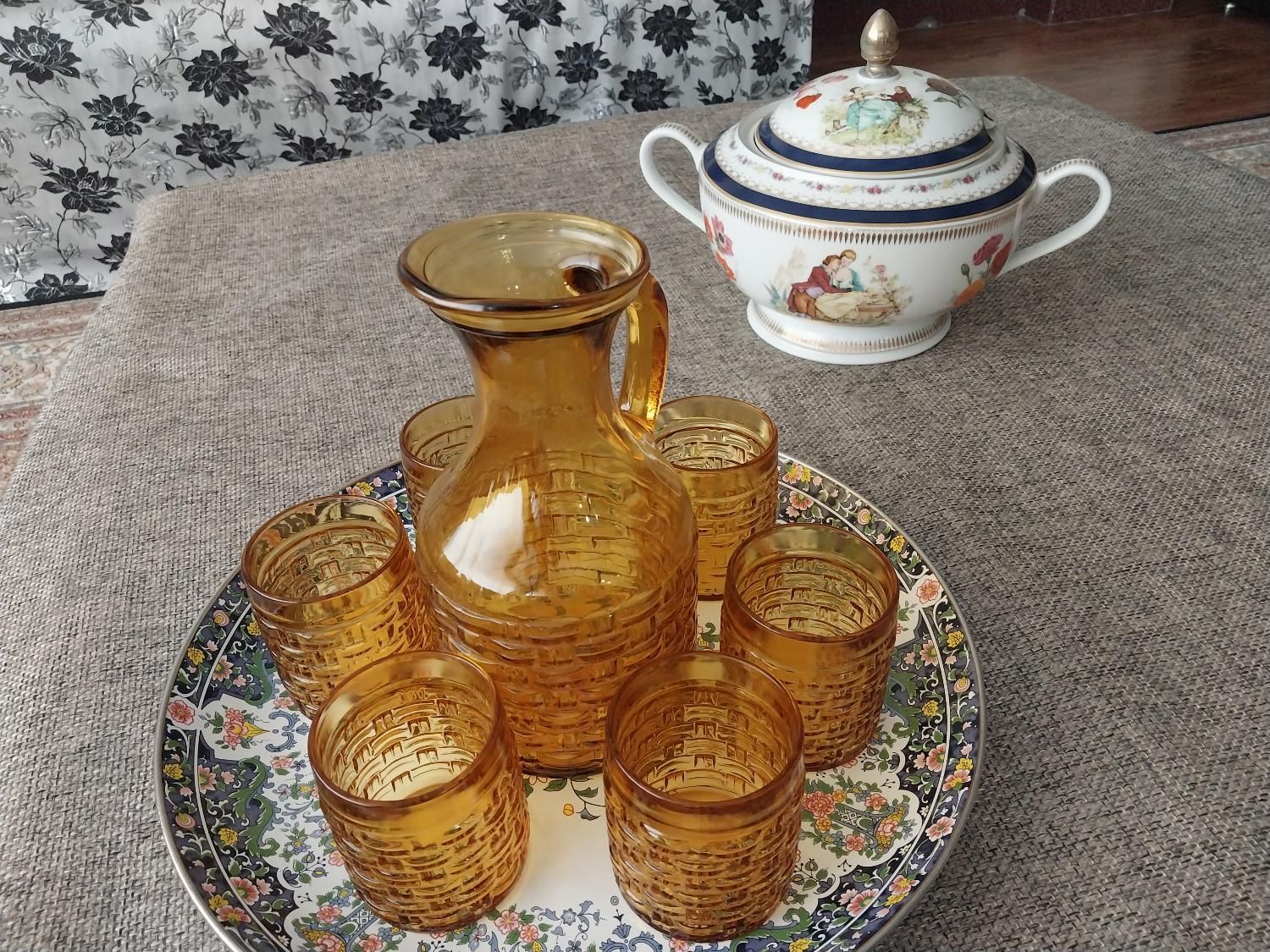 پارچ ولیوان ایتالیایی قدیمی|ظروف سرو و پذیرایی|چهاردانگه (تهران), |دیوار