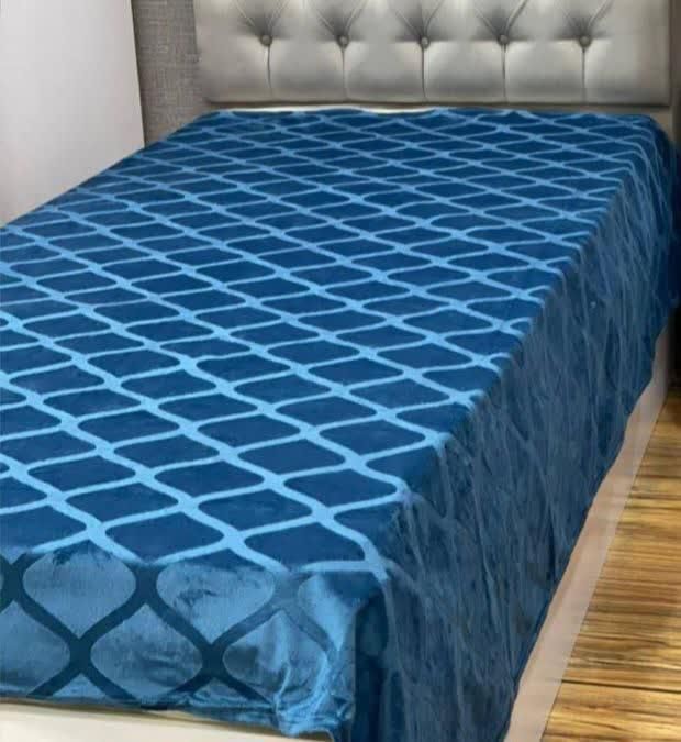 پتو و تشک مسافرتی|رختخواب، بالش، پتو|مریوان, |دیوار