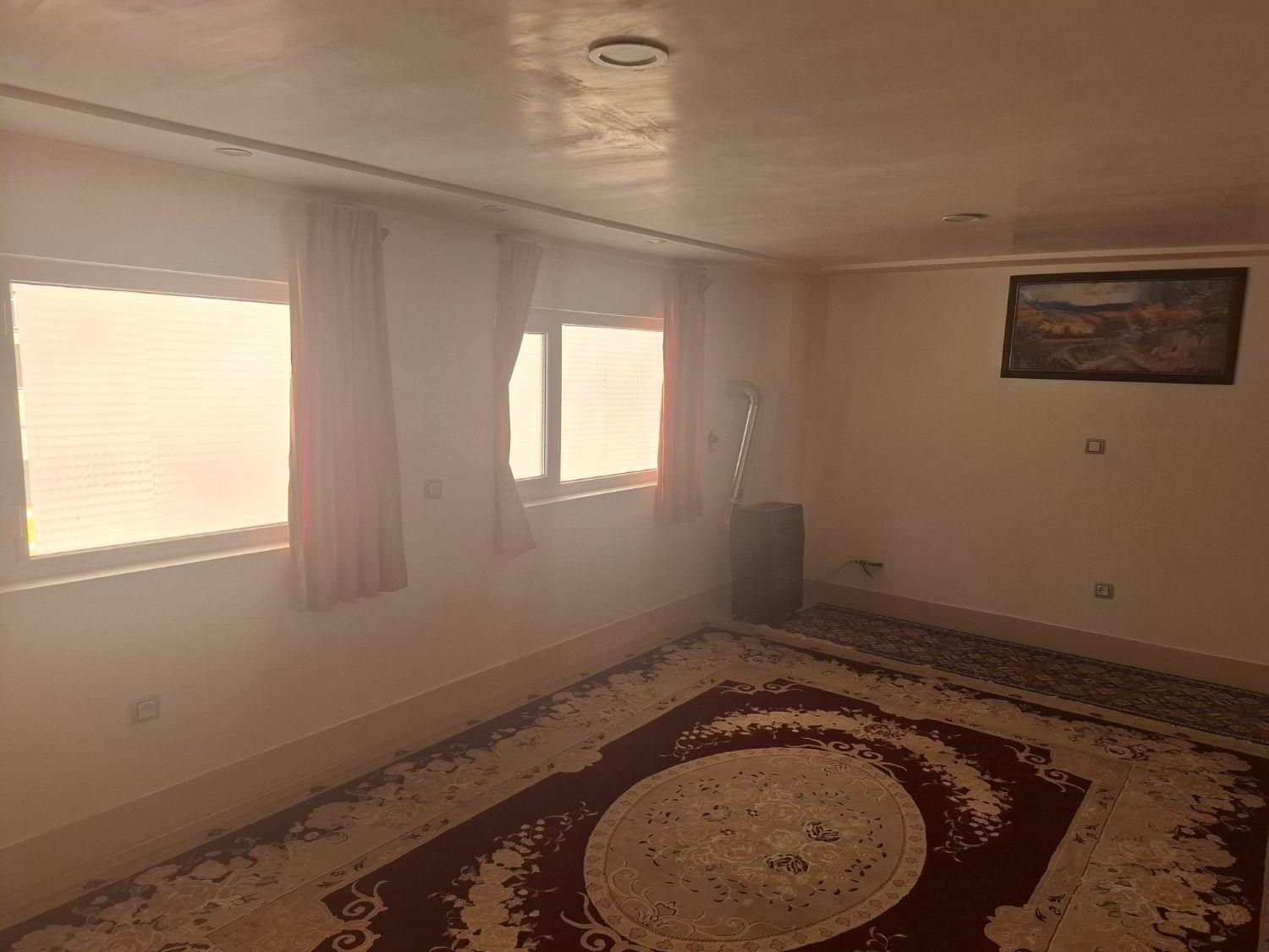 اجاره سوییت مرکز شهر و پارکینگ دار|اجارهٔ کوتاه‌مدت آپارتمان و سوئیت|دورود, |دیوار