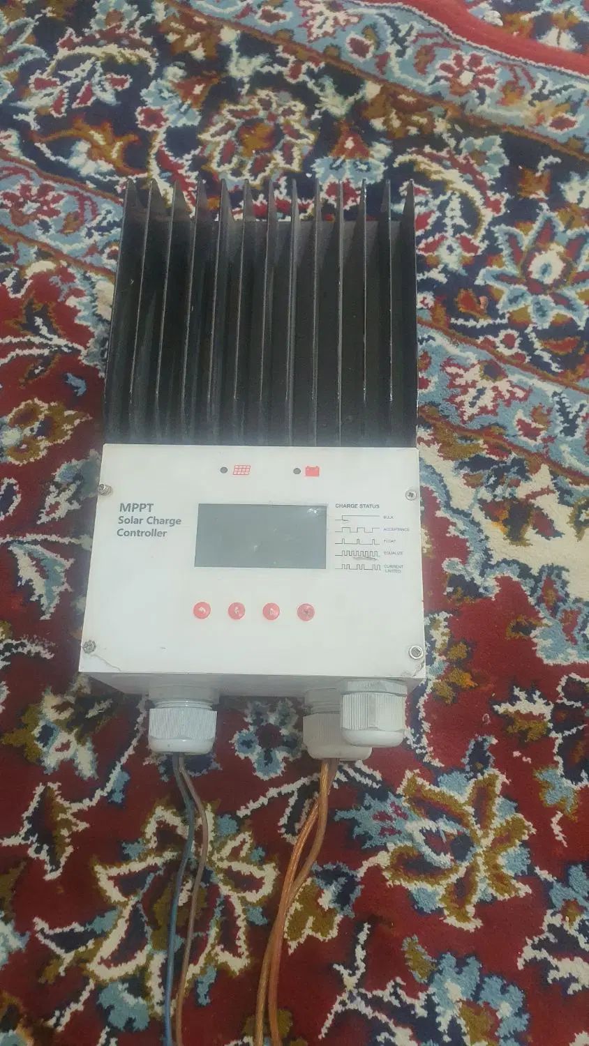 شارژ کنترل خورشیدی|ماشین‌آلات صنعتی|کرج, گوهردشت|دیوار