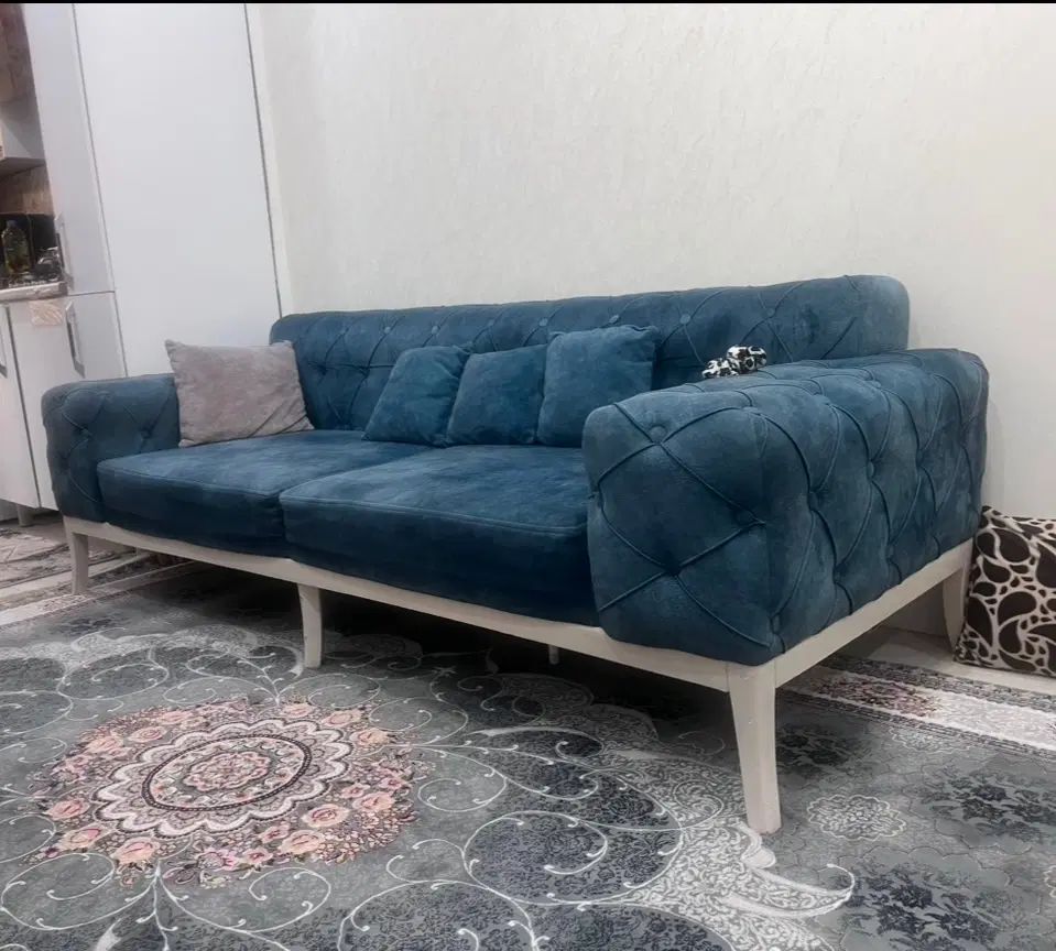 مبل ۴ نفره چستر.|مبلمان خانگی و میز عسلی|تهران, بریانک|دیوار