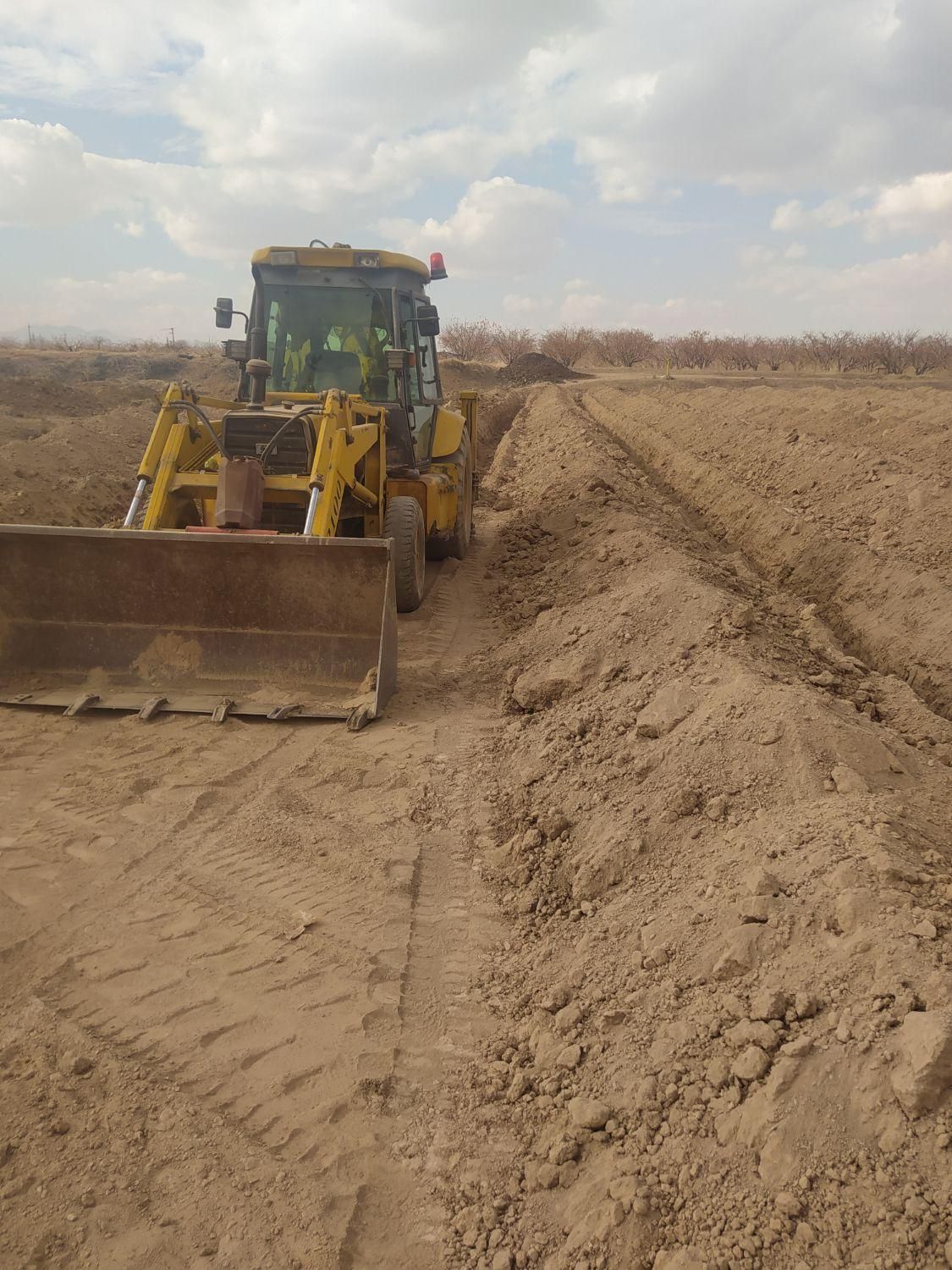 خدمات بیل بکهو|خدمات حمل و نقل|تاکستان, |دیوار