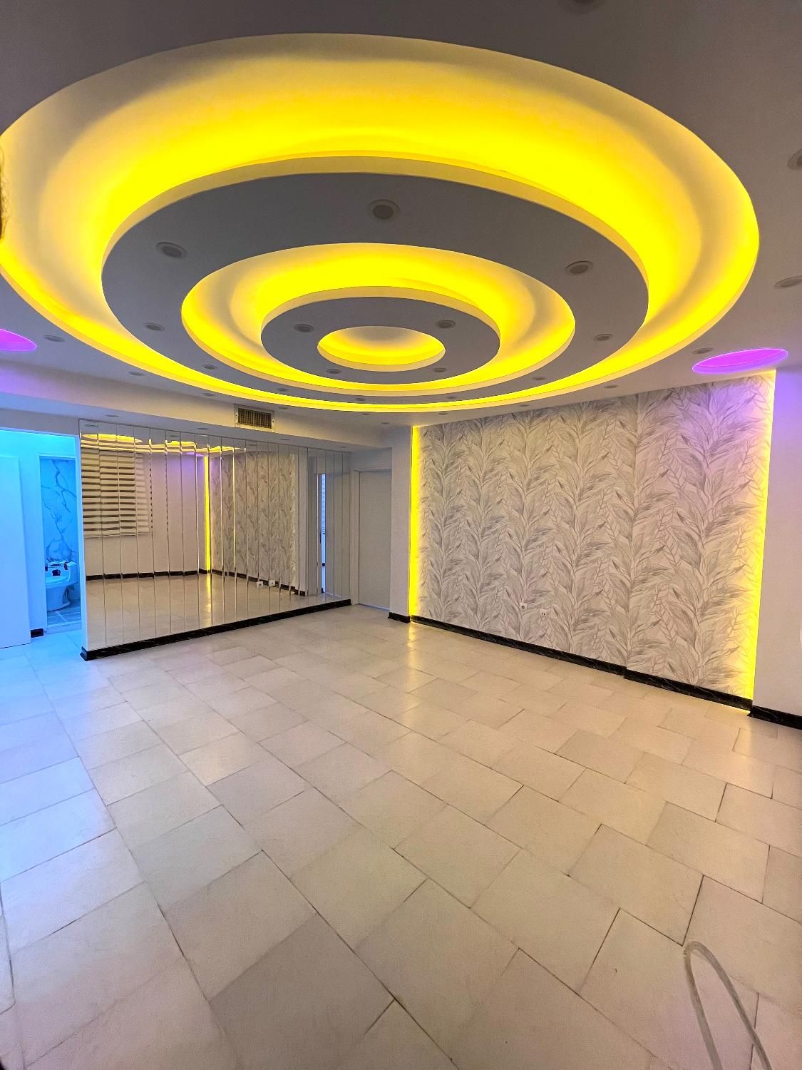 آپارتمان ۹۹ متری بهترین لوکیشن پرند|فروش آپارتمان|پرند, فاز ۶|دیوار