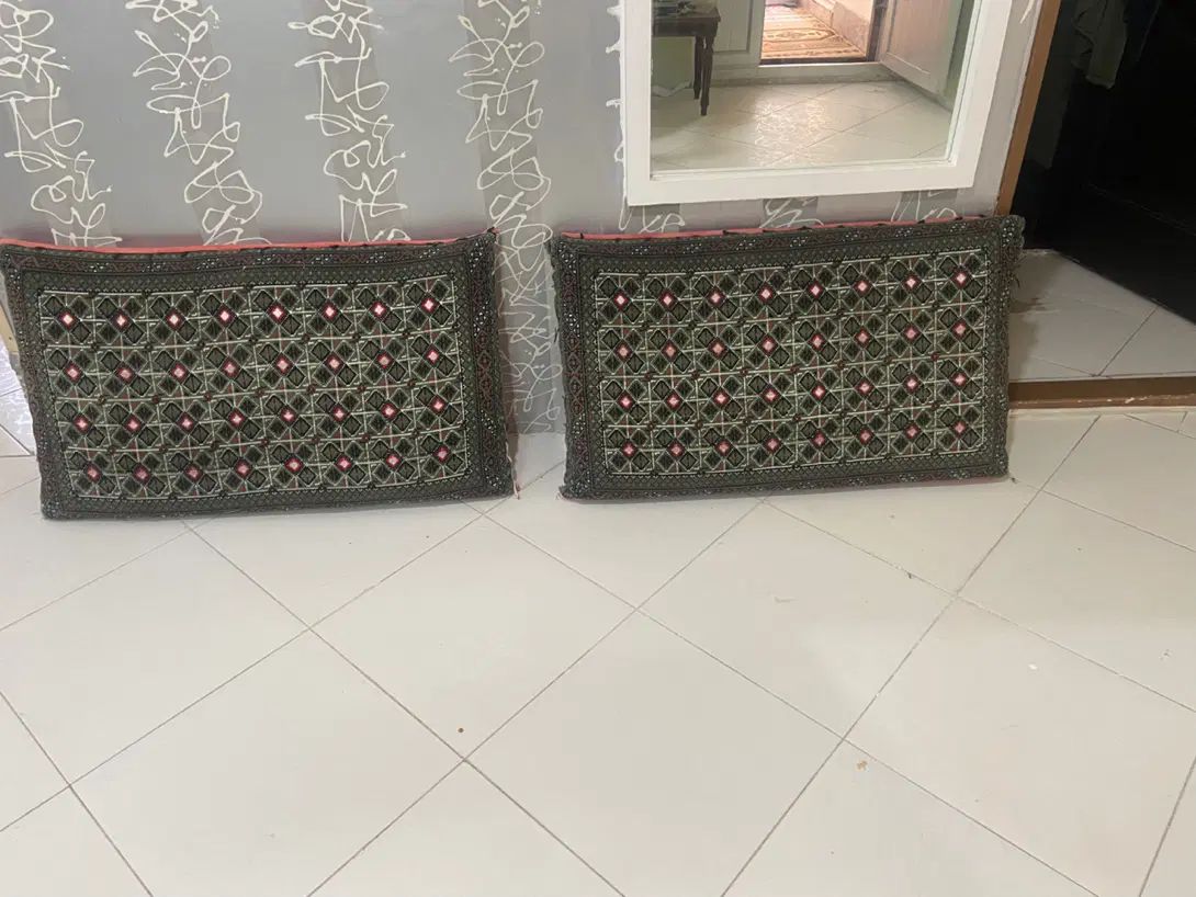 پشتی درحدنو|پشتی|مشهد, حجاب (شهرک غرب)|دیوار
