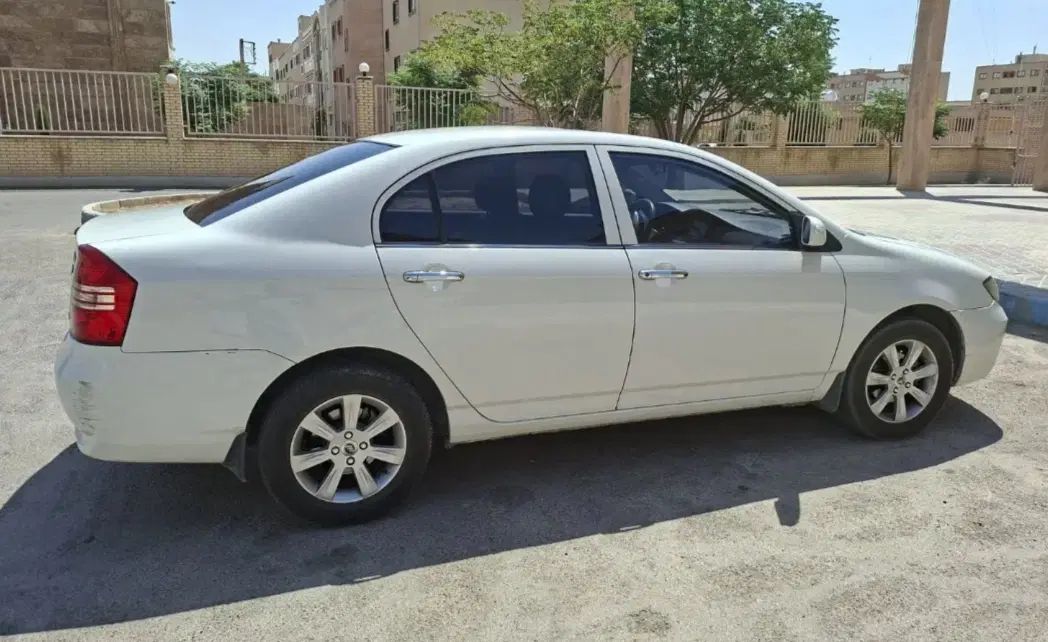 لیفان 620 1800cc، مدل ۱۳۹۲|خودرو سواری و وانت|اصفهان, شهرک شهید منتظری|دیوار
