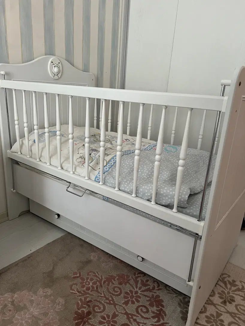 تخت نوزاد و کودک|تخت و سرویس خواب|تهران, گیشا|دیوار